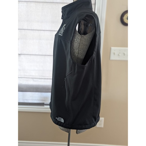 The North Face Vest men’s size XL - Picture 4 of 12